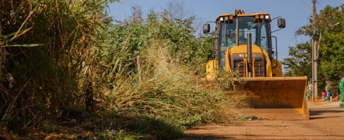 Manutenção e zeladoria em 46 pontos de Anápolis de 5 a 9 de outubro